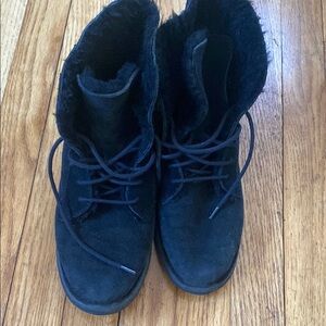 UGGs Black Fur-Lined Boots size 7 1/2